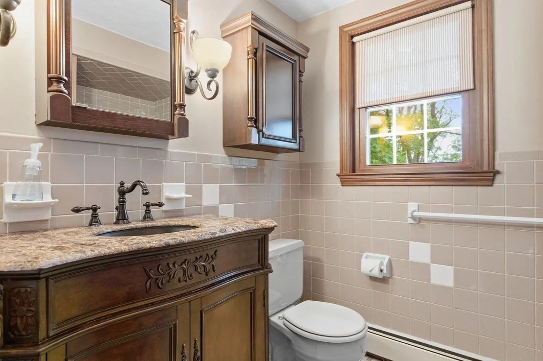 Photo of 11 Van Brunt Avenue
