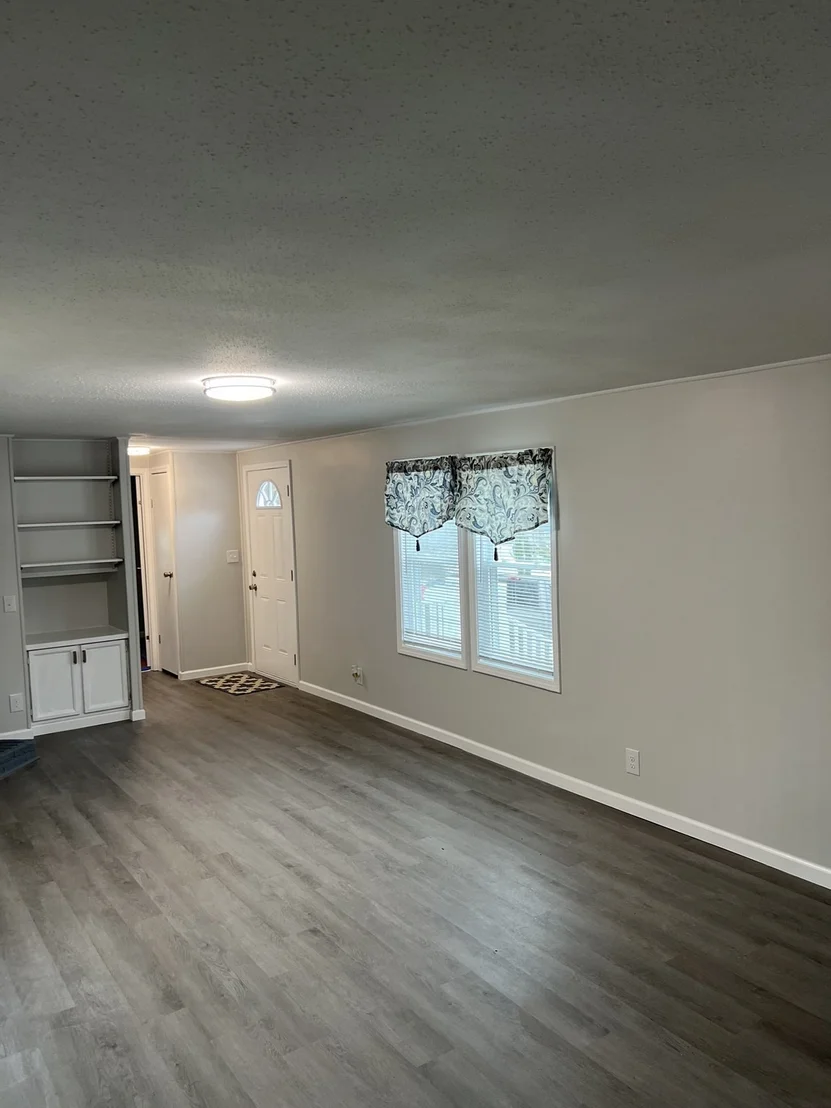 Photo of 60 Willow Lane