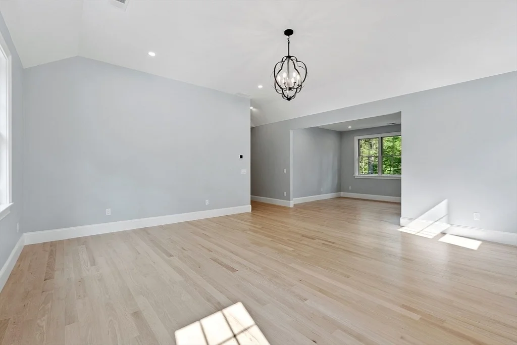 Photo of 786 Main St