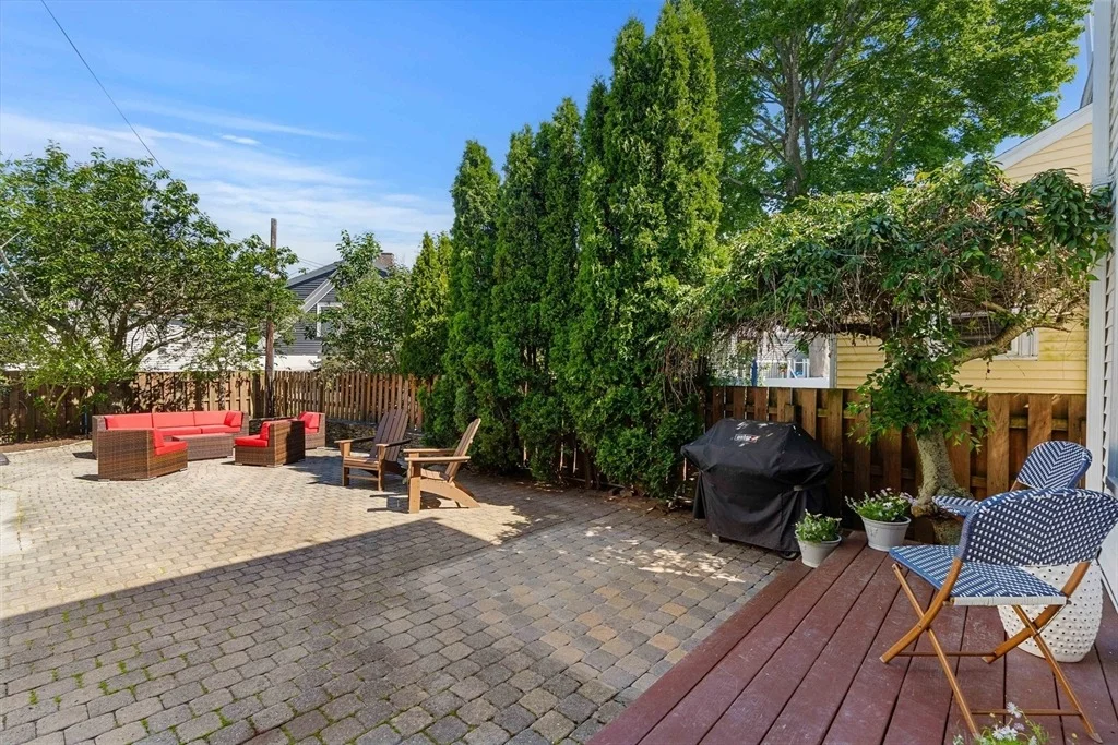 Photo of 138 Lothrop Street