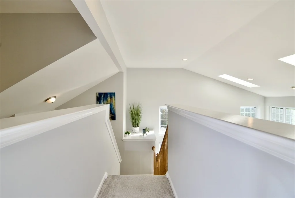 Photo of 172 Hillandale Blvd