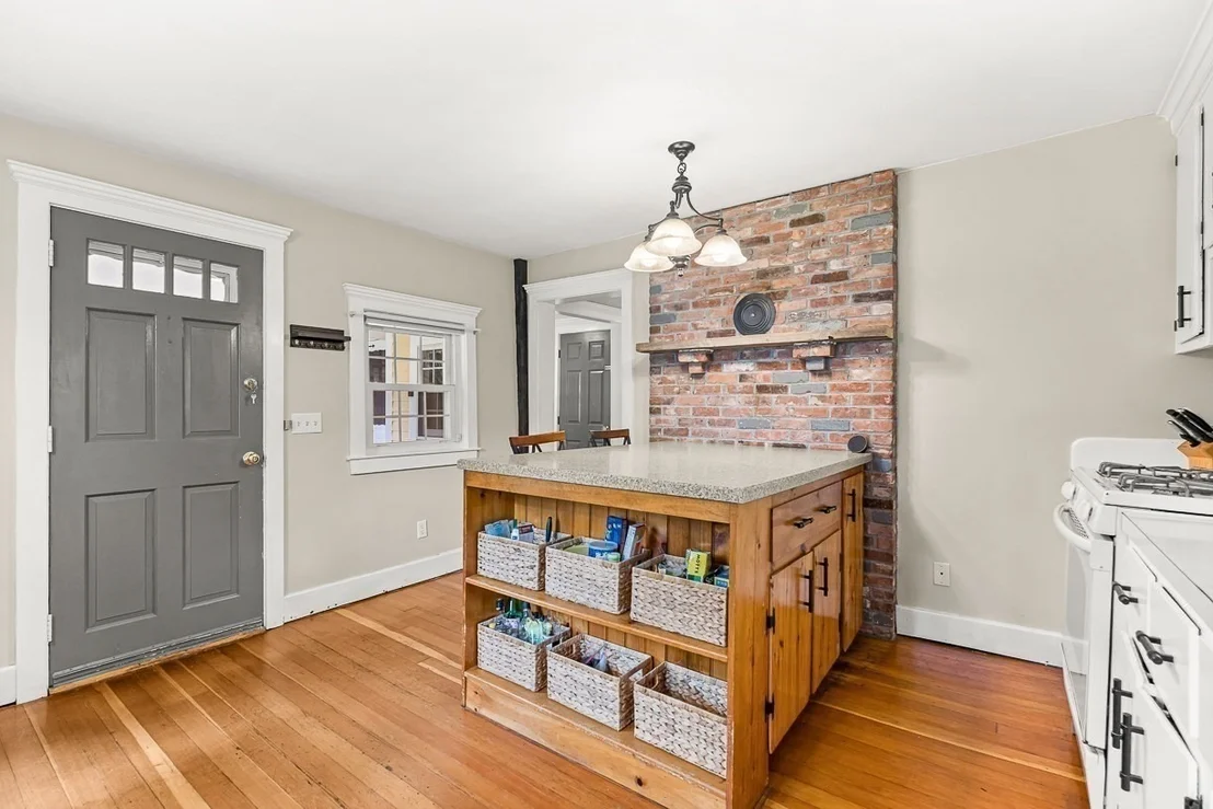 Photo of 8 Moore Road