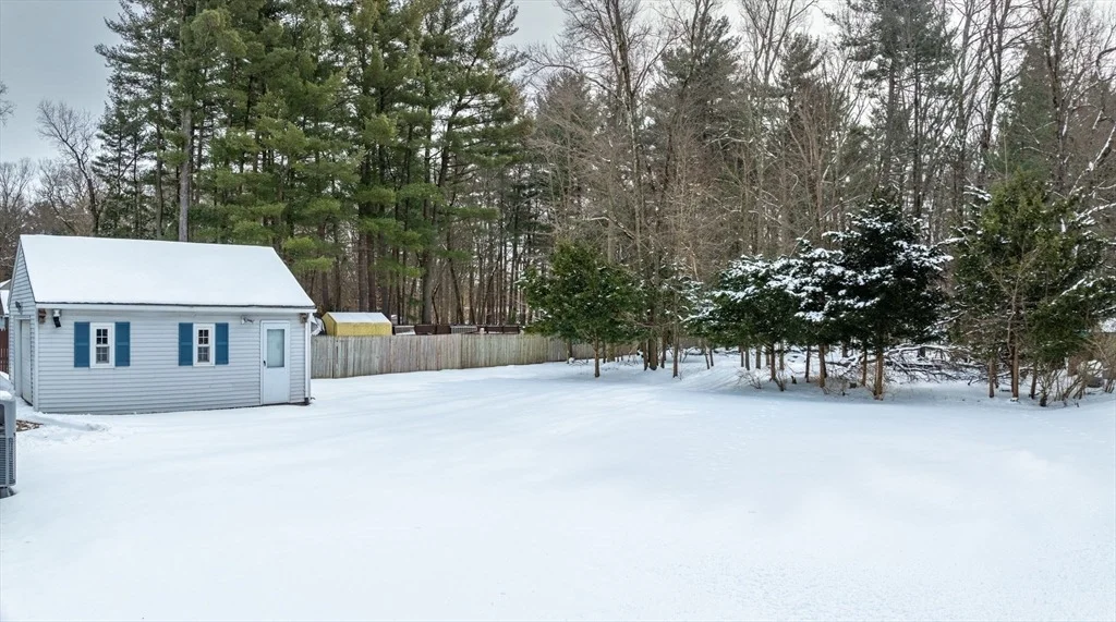 Photo of 365 Maple Rd