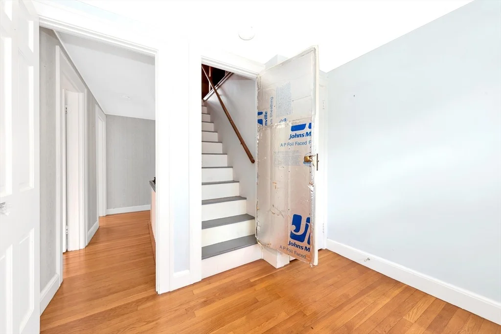 Photo of 377 Park Avenue