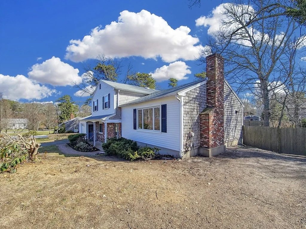 Photo of 11 Great Oak Rd