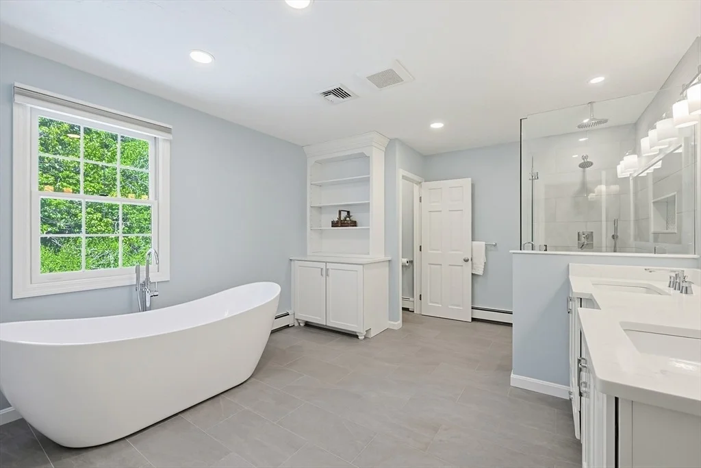 Photo of 5 Hickory Dr
