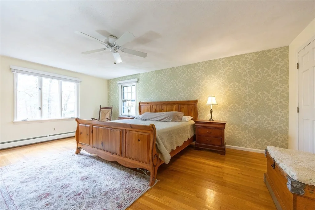 Photo of 11 Garry Dr