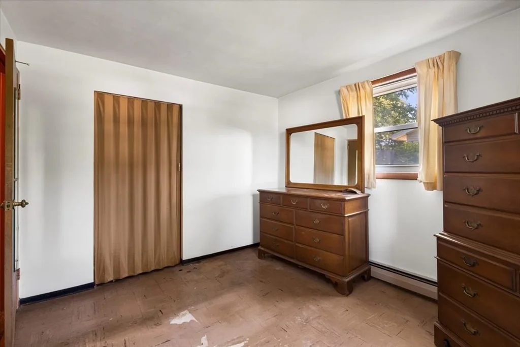 Photo of 33 Clara Rd