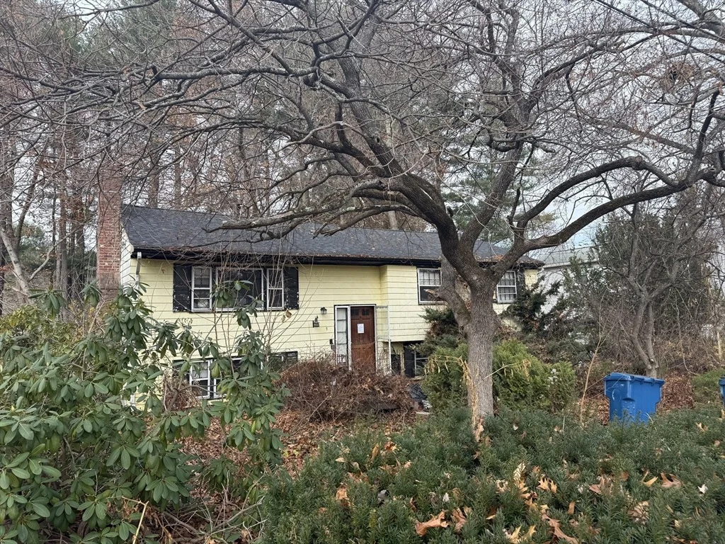 Photo of 9 Tomahawk Dr