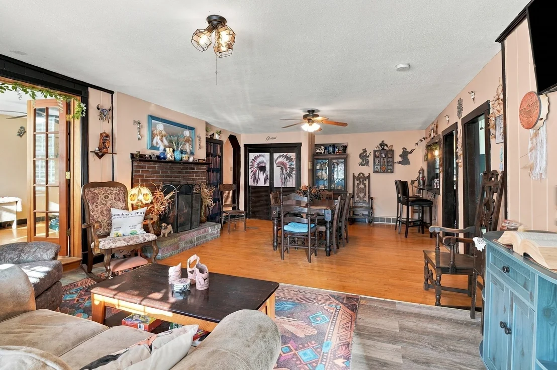 Photo of 30 Baldwinville Road