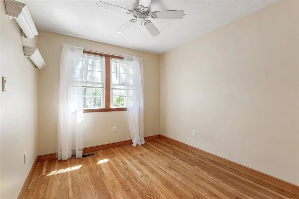 Photo of 186 Ridge Street