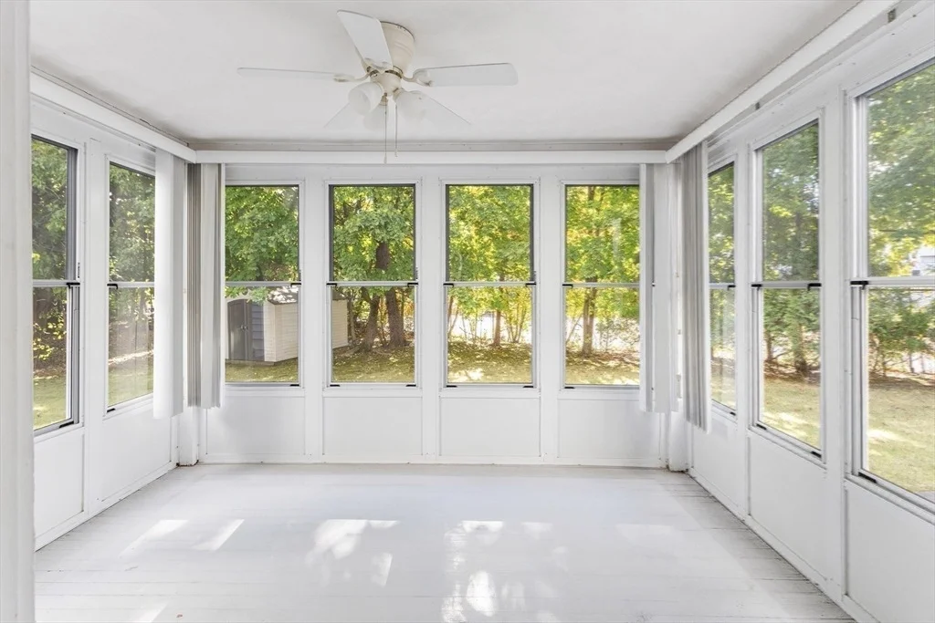 Photo of 30 Richards Cir
