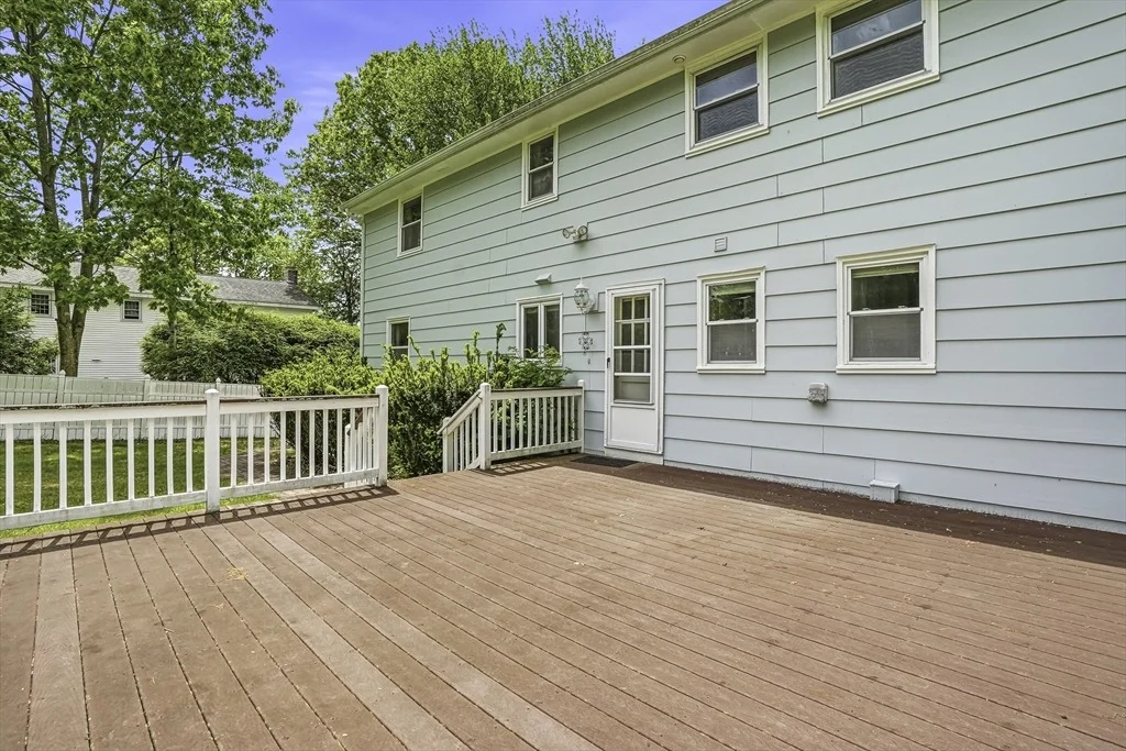 Photo of 57 Lanewood Ave