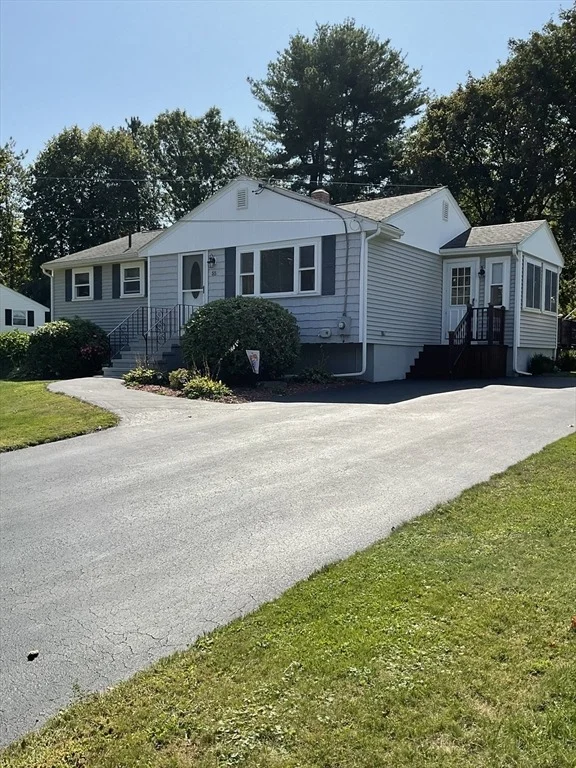 Photo of 55 Hurley Circle