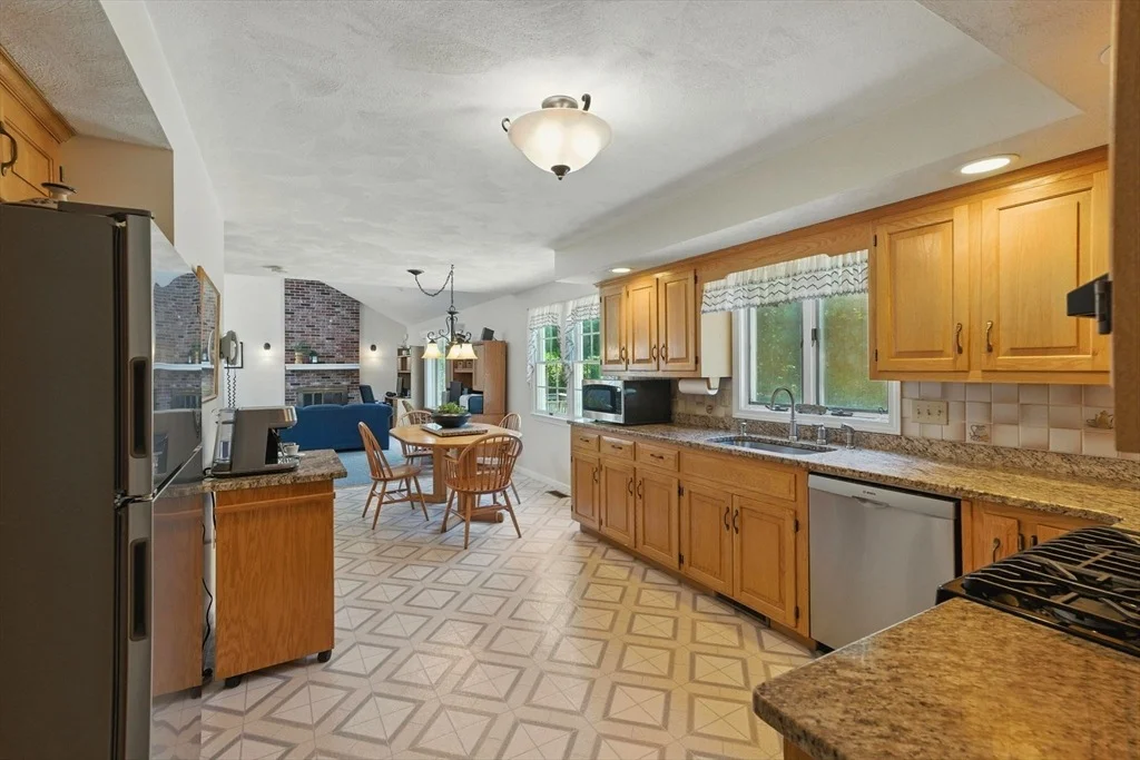 Photo of 8 Eisenhaure Lane