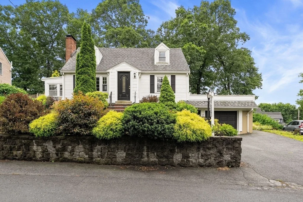 Photo of 19 Cunningham Cir