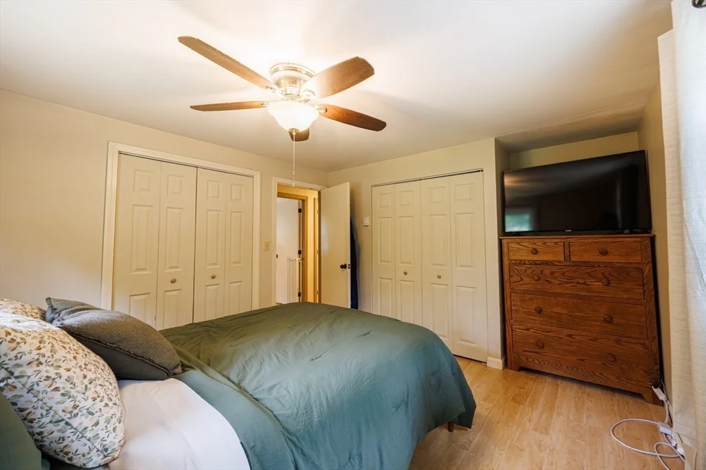 Photo of 142 Squannacook Rd