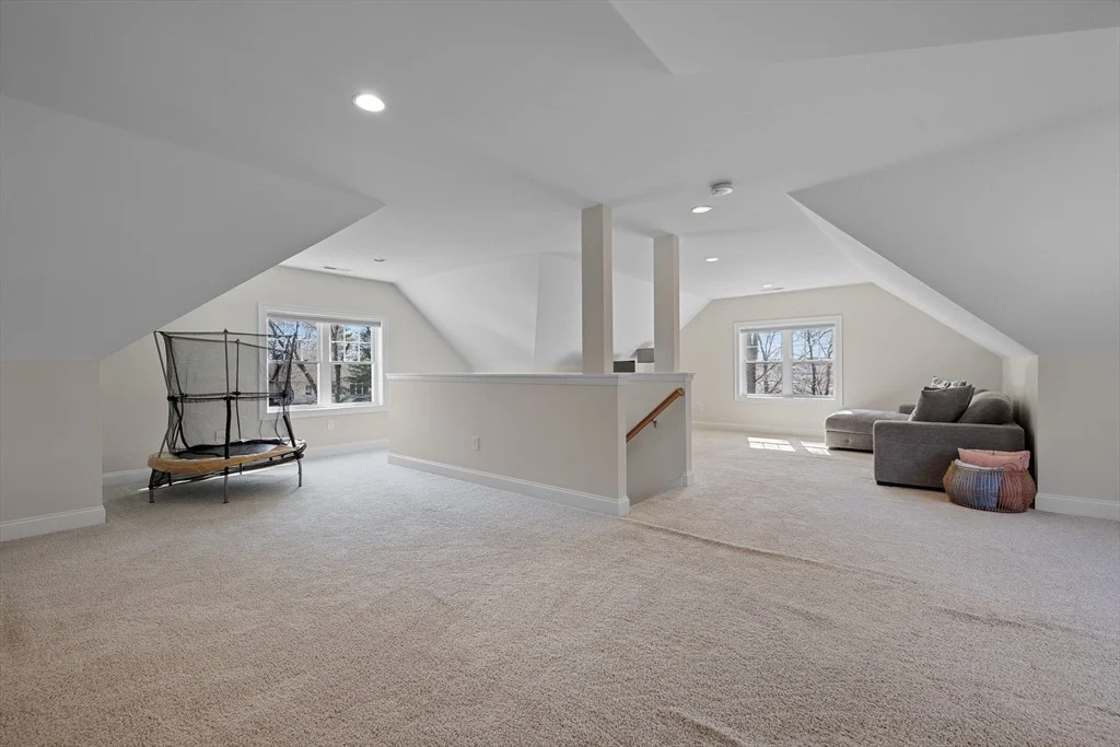 Photo of 95 Gibson Ave