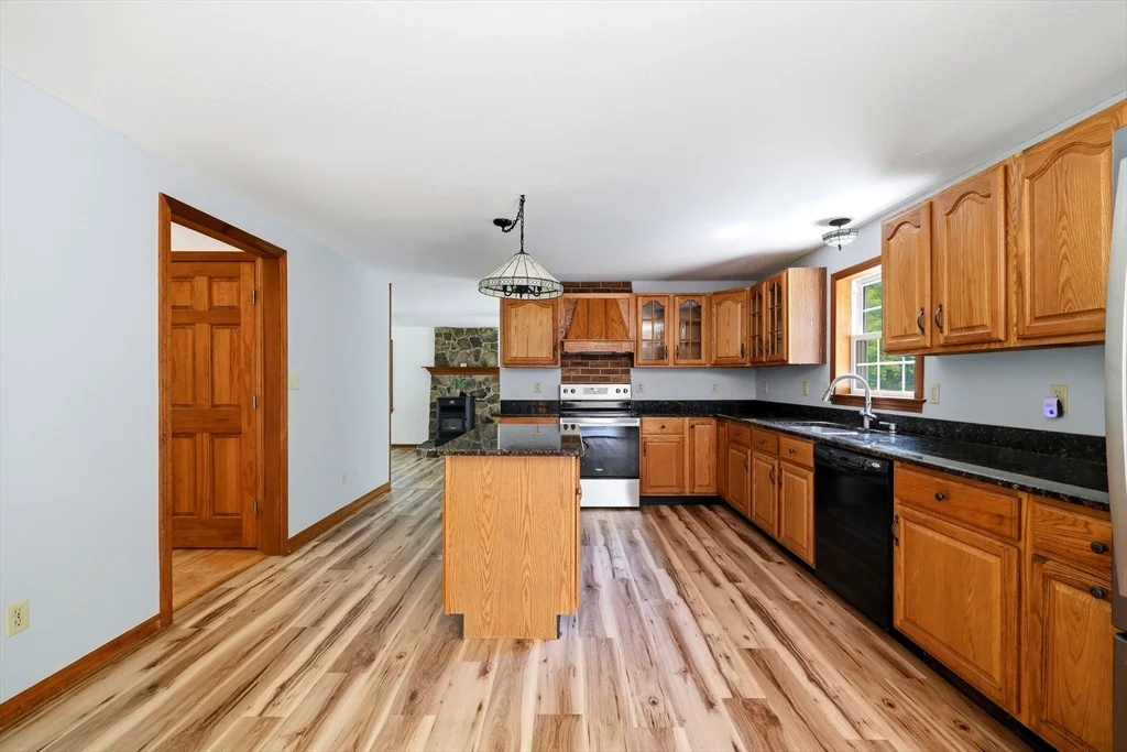Photo of 60 Bartlett Lane