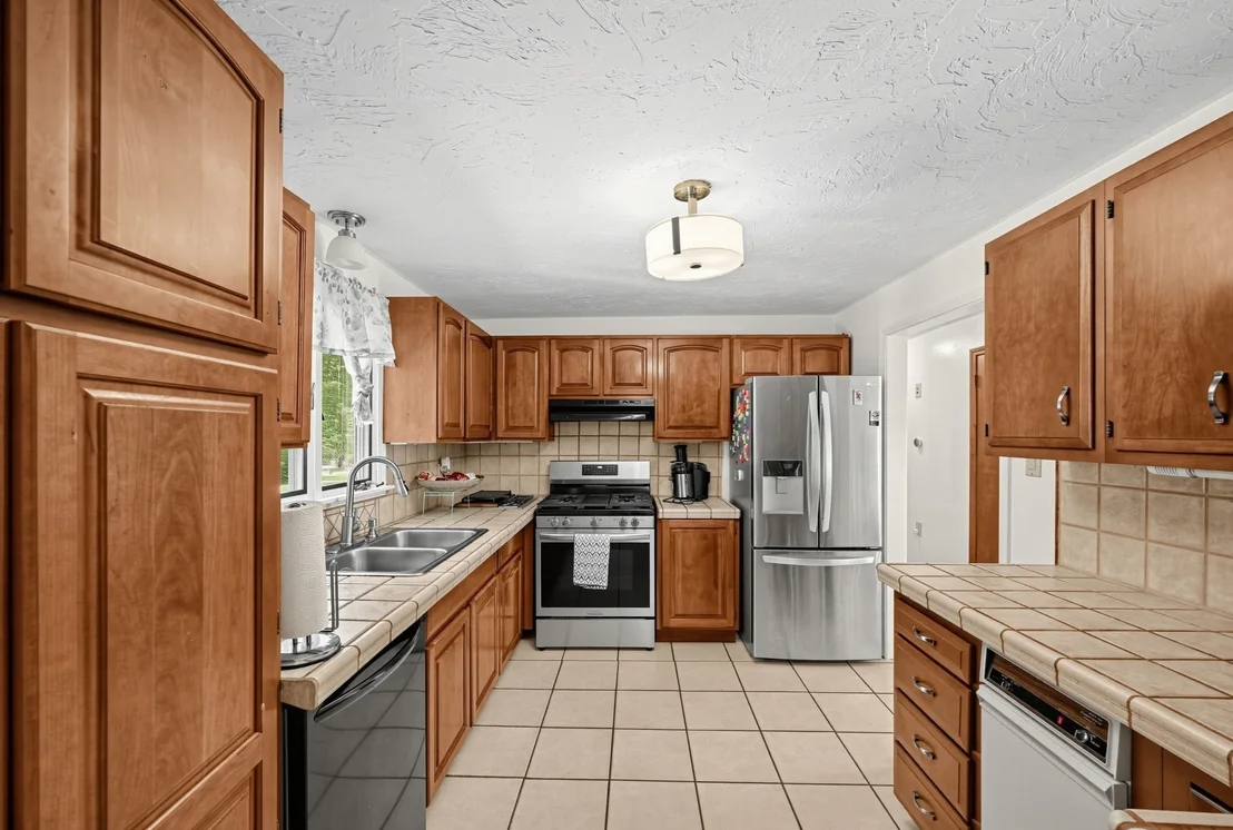 Photo of 7 Balsam Dr