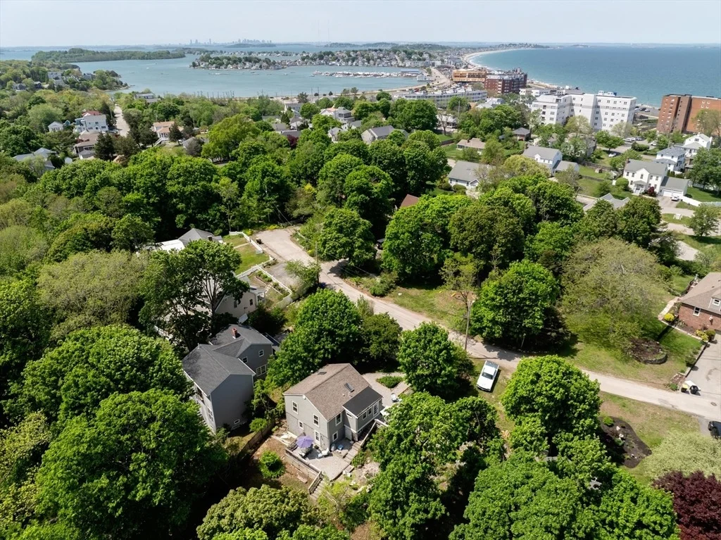 Photo of 9 Shore Garden Rd