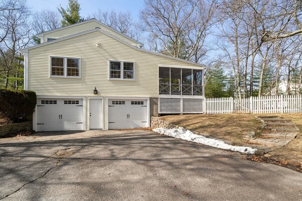 Photo of 40 Locust Drive