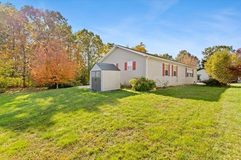 Photo of 84 Lark Ln