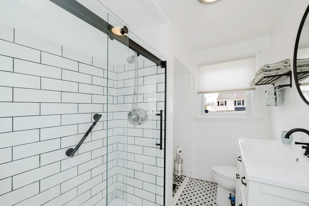 Photo of 554 Madison Street
