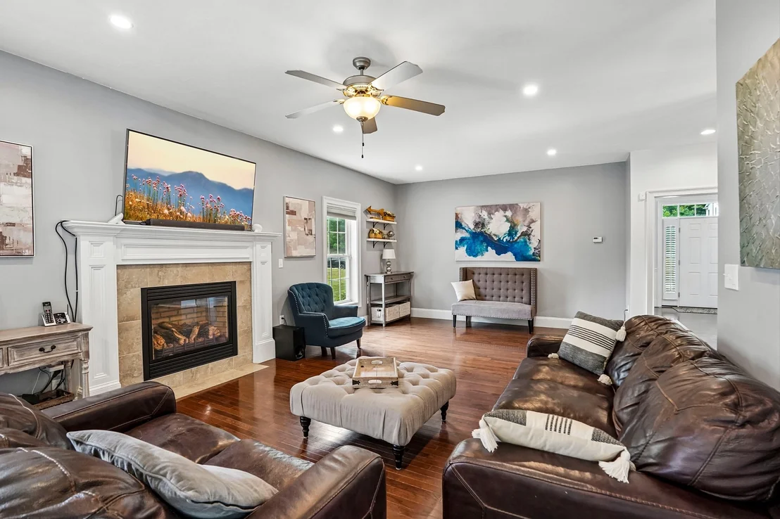 Photo of 75 Silver Fox Rd