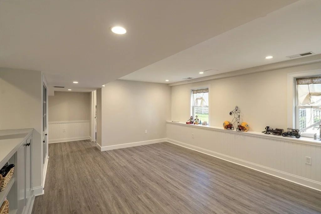Photo of 8 Goldman Cir
