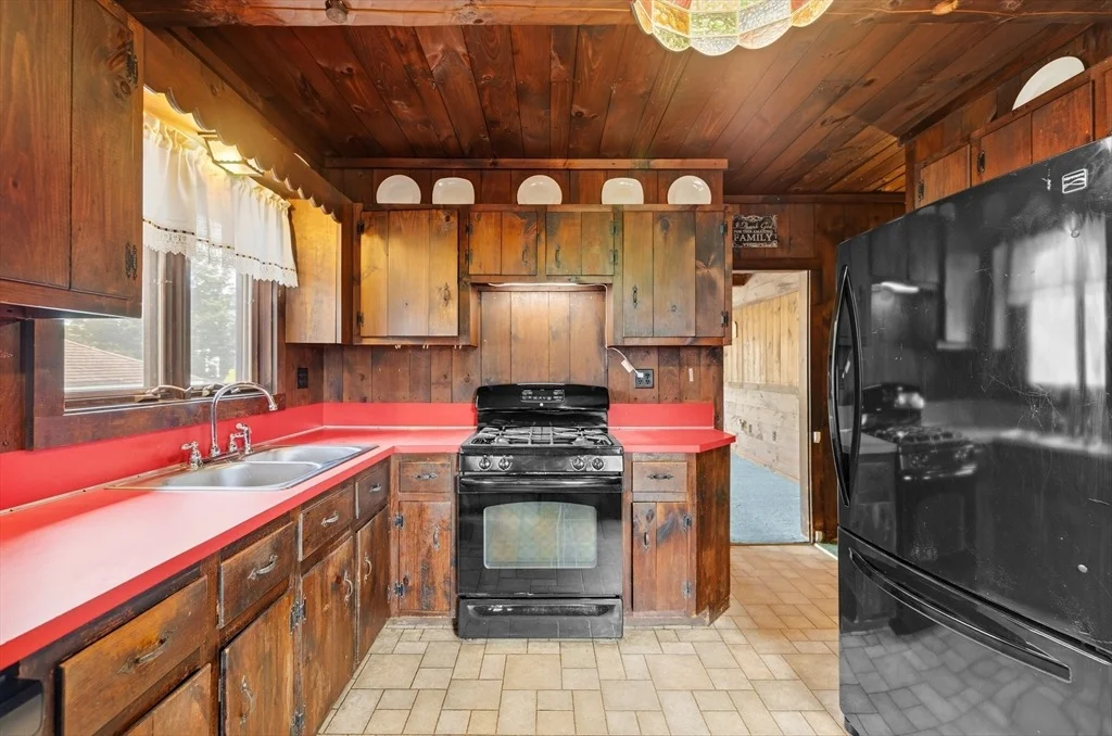 Photo of 73 Chestnut St