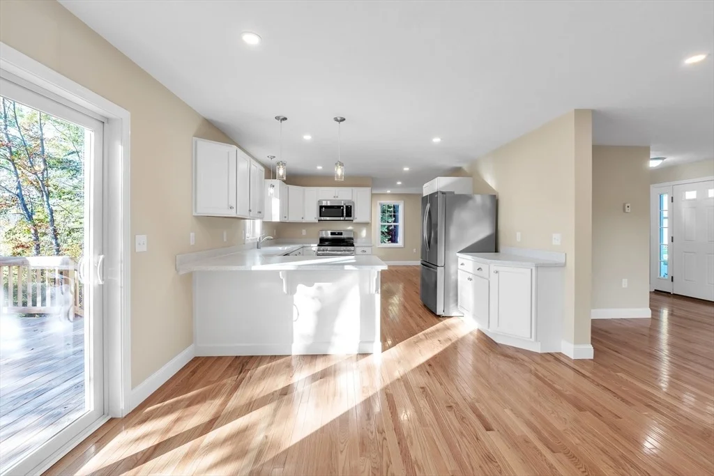 Photo of 18 Columbine Rd