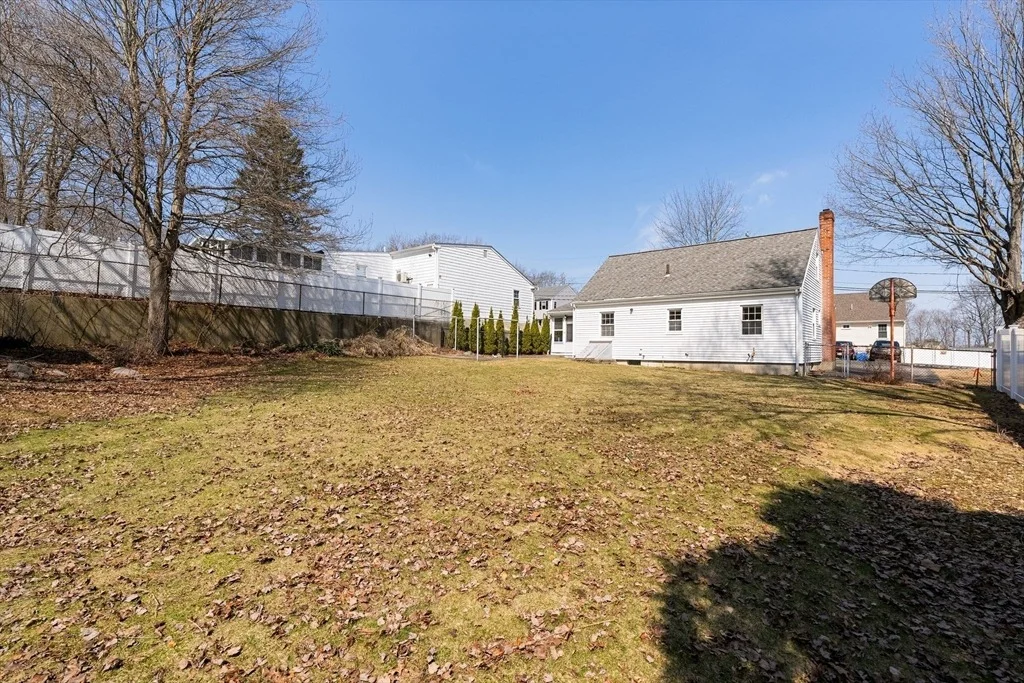 Photo of 14 Hillside Road