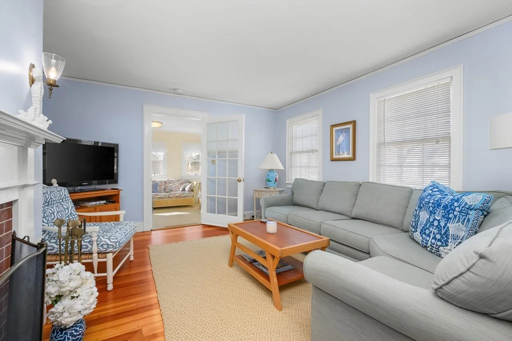 Photo of 122 Park Ave