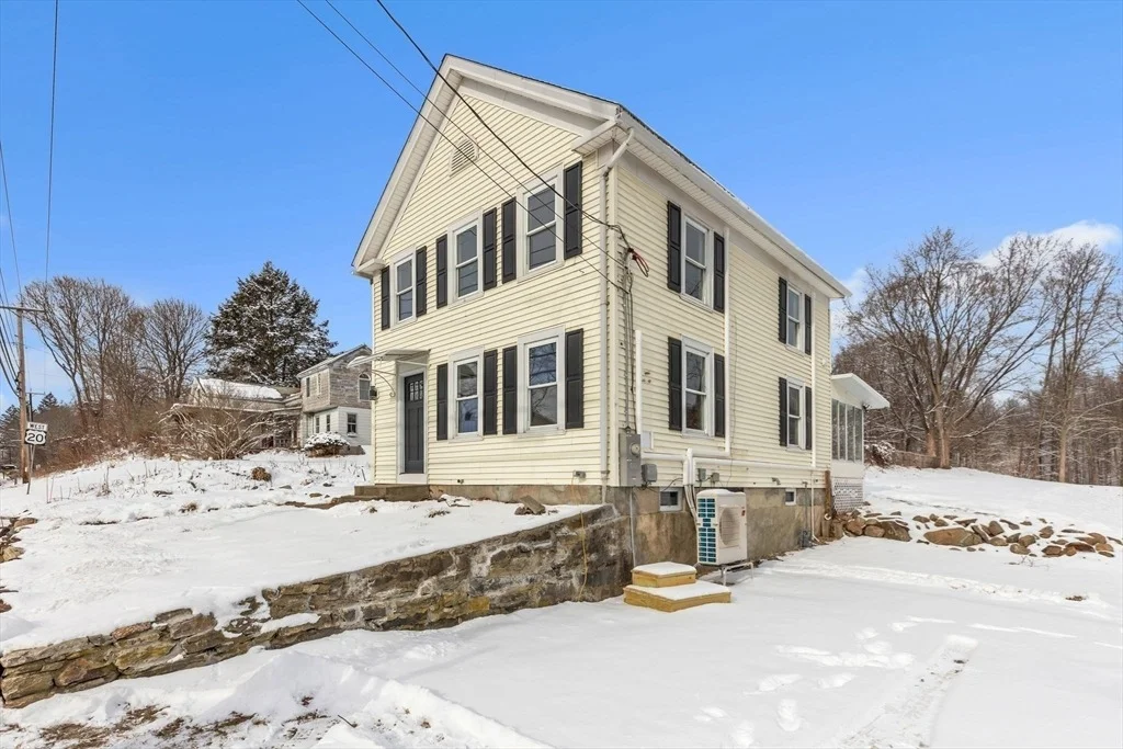 Photo of 3264 Boston Road