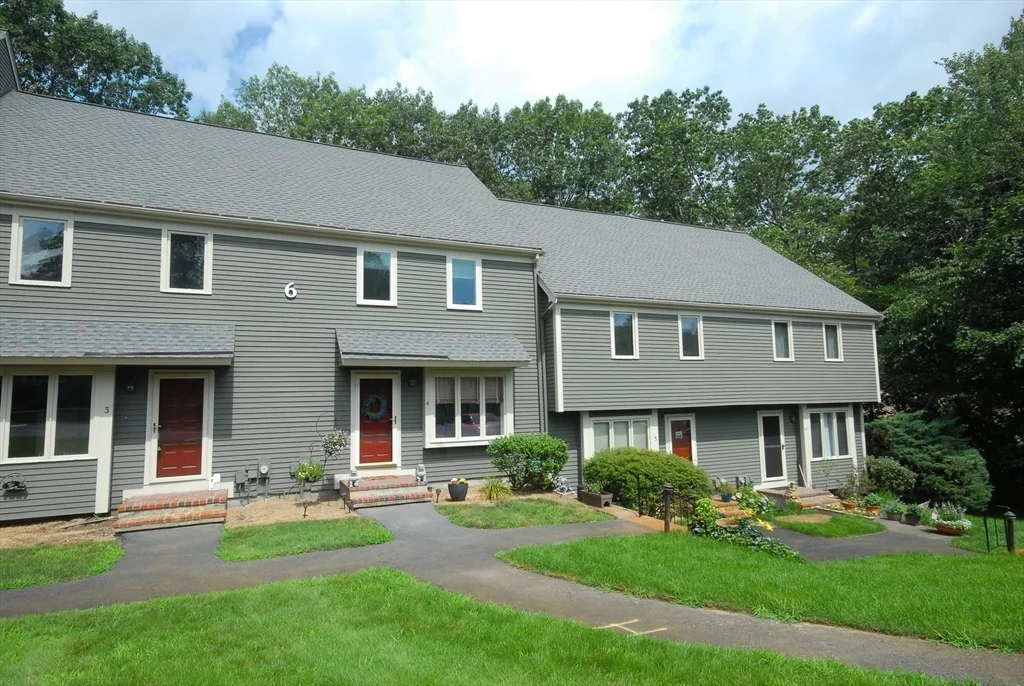 Photo of Unit 4 at 6 Deer Path