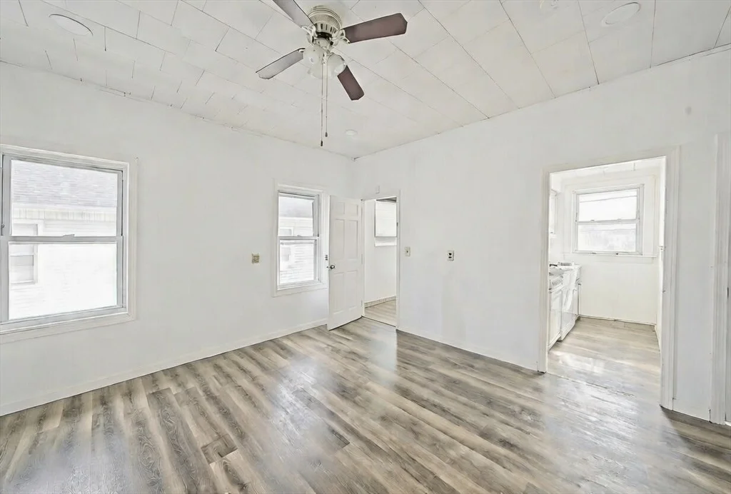 Photo of 401 Buffinton St