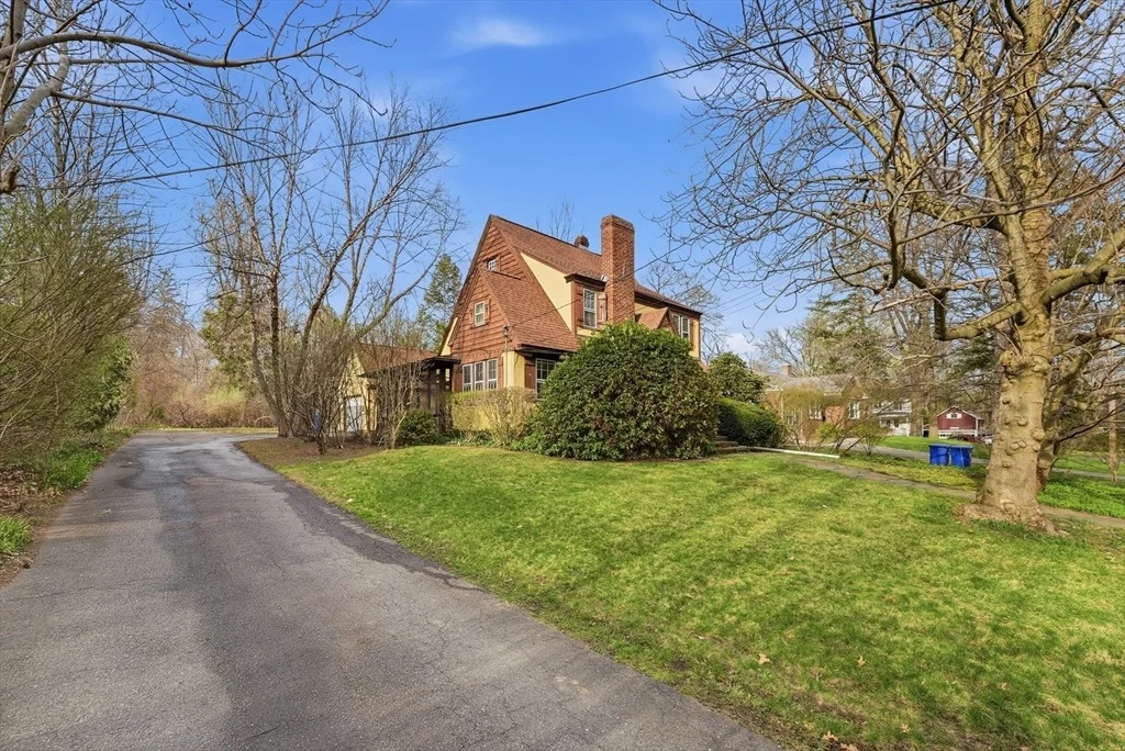 Photo of 104 Spring St