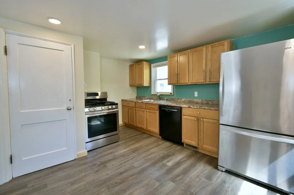 Photo of 160 Austin St