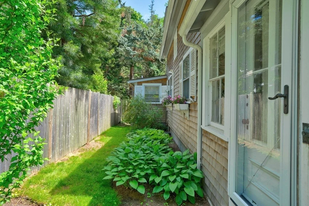 Photo of 27 Laurel Avenue