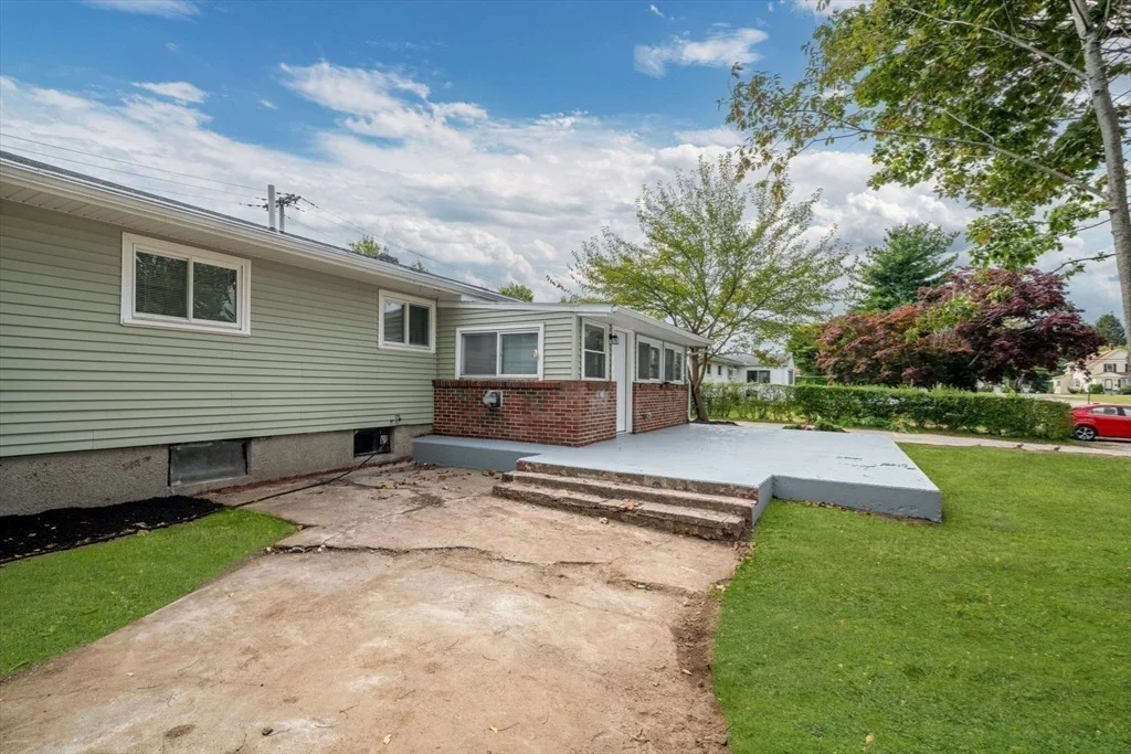 Photo of 92 Blue Bell Road