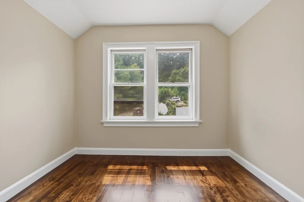 Photo of 365 Lake Avenue