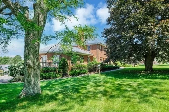 Photo of 751 Ridge Rd