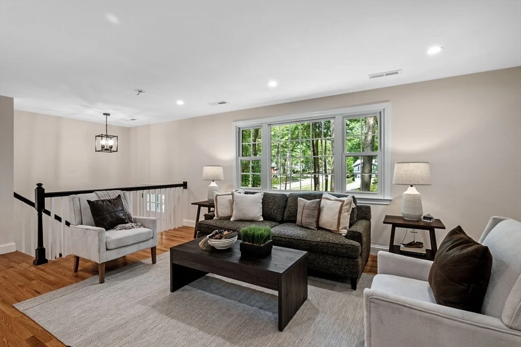 Photo of 44 Longbow Rd