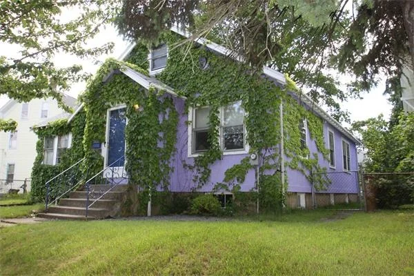 Photo of 54 Sohier Road