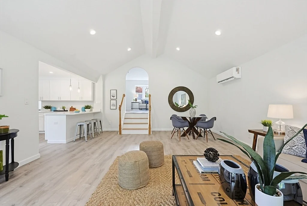 Photo of 37 Temi Rd