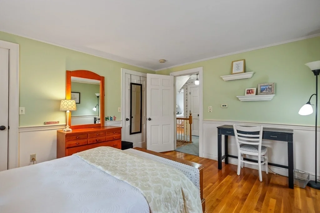 Photo of 15 Cedarcrest Lane