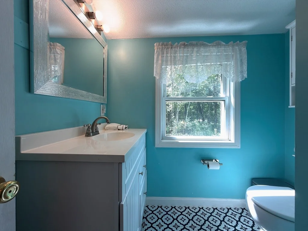 Photo of 476 Pelham Rd
