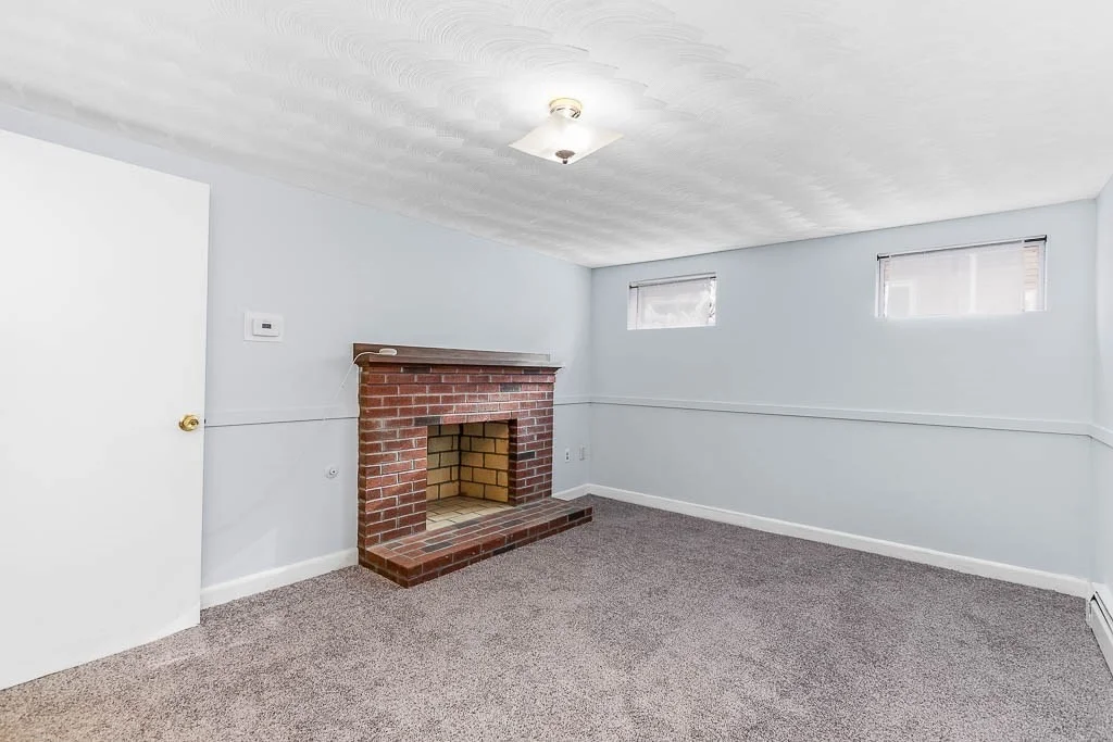 Photo of 6 Snow Ln