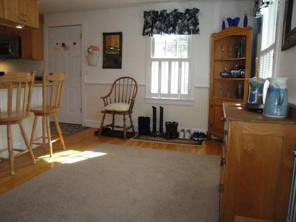 Photo of 35 Crown Grant Dr